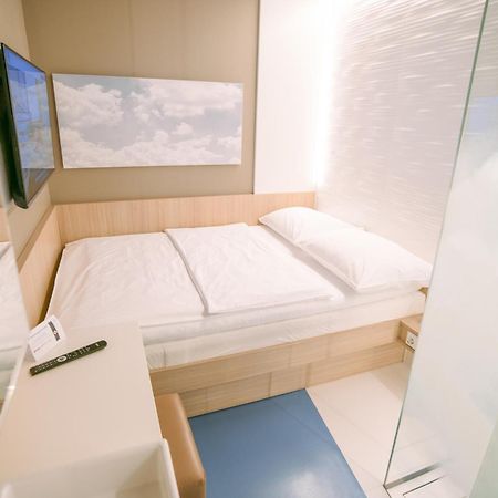 My Cloud Transit Hotel - Guests With International Flight Only! Fráncfort del Meno Exterior foto